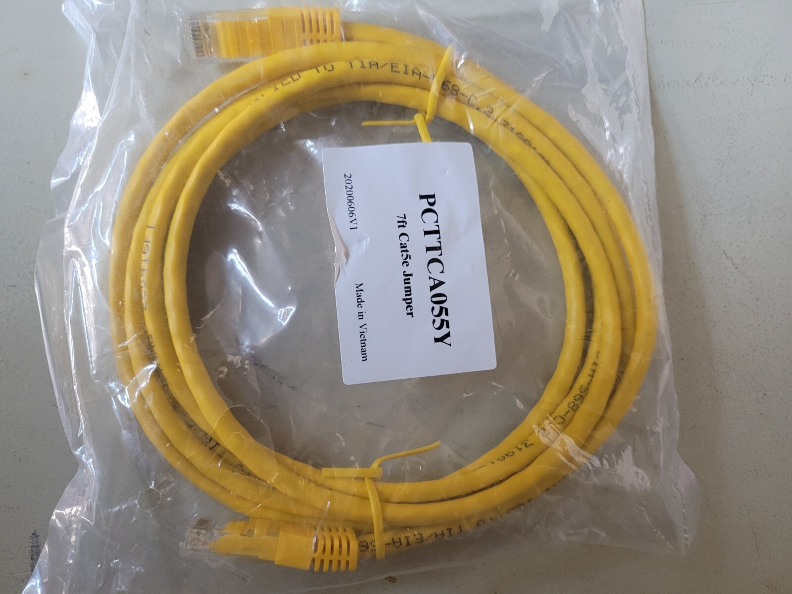 Cat5 Cat5e Network Patch Jumper Cable Wire 7 Feet PCTTCA055