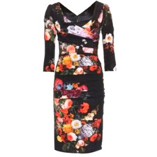 $3,600 DOLCE & GABBANA Dress  size 44