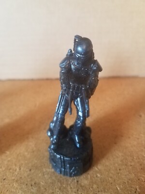 STAR WARS JENGO FETT CHESS SET REPLACEMENT PIECE. 2005 LFL