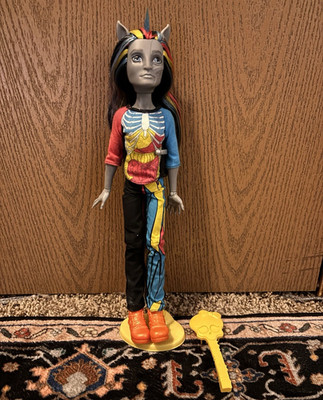 Monster High Neighthan Rot boy doll