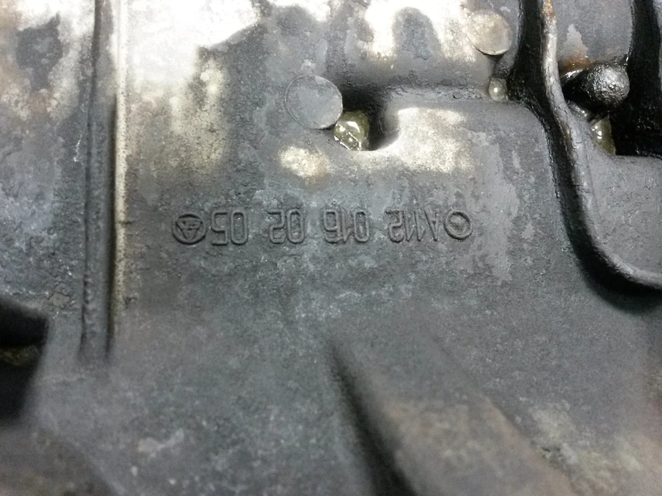 Tampa da válvula esquerda para 98-00 Mercedes-Benz C280 2.8 A1120160205 - Imagem 4 de 4