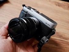 Fujifilm X-E1 Digital SLR Camera 16.3MP Silver Body with XC 16-50mm OIS lens