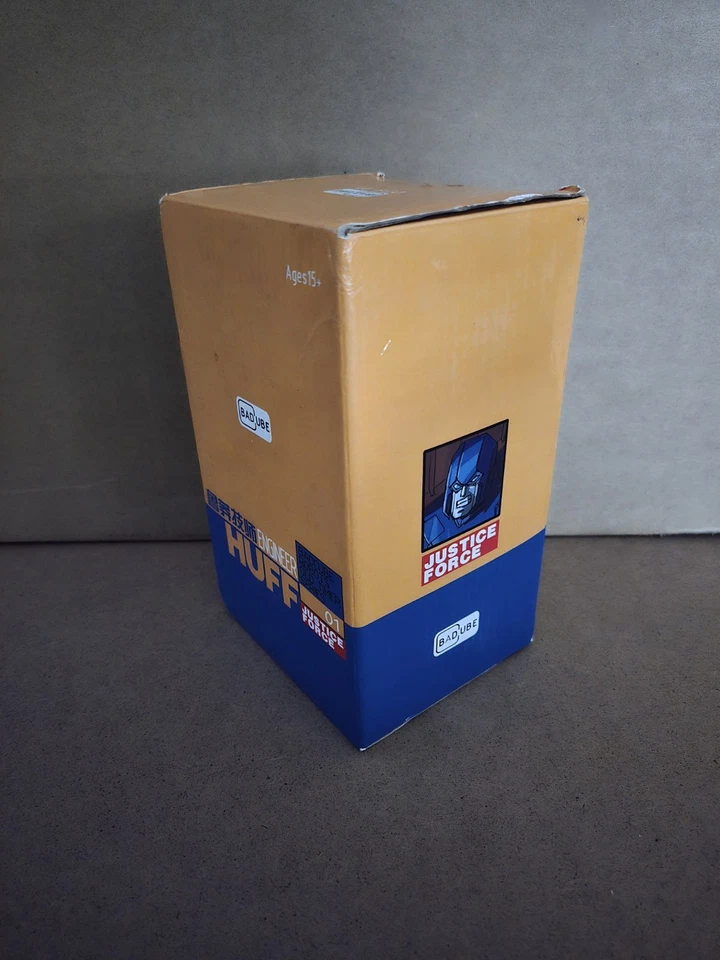 Игрушечная экшн-фигурка BadCube серии Old Timer OTS-01 Engineer Huff - Изображение 2 из 4