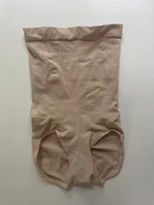 SPANX Higher Power Shaper Panties Style 2746 Soft Nude Sz SMALL