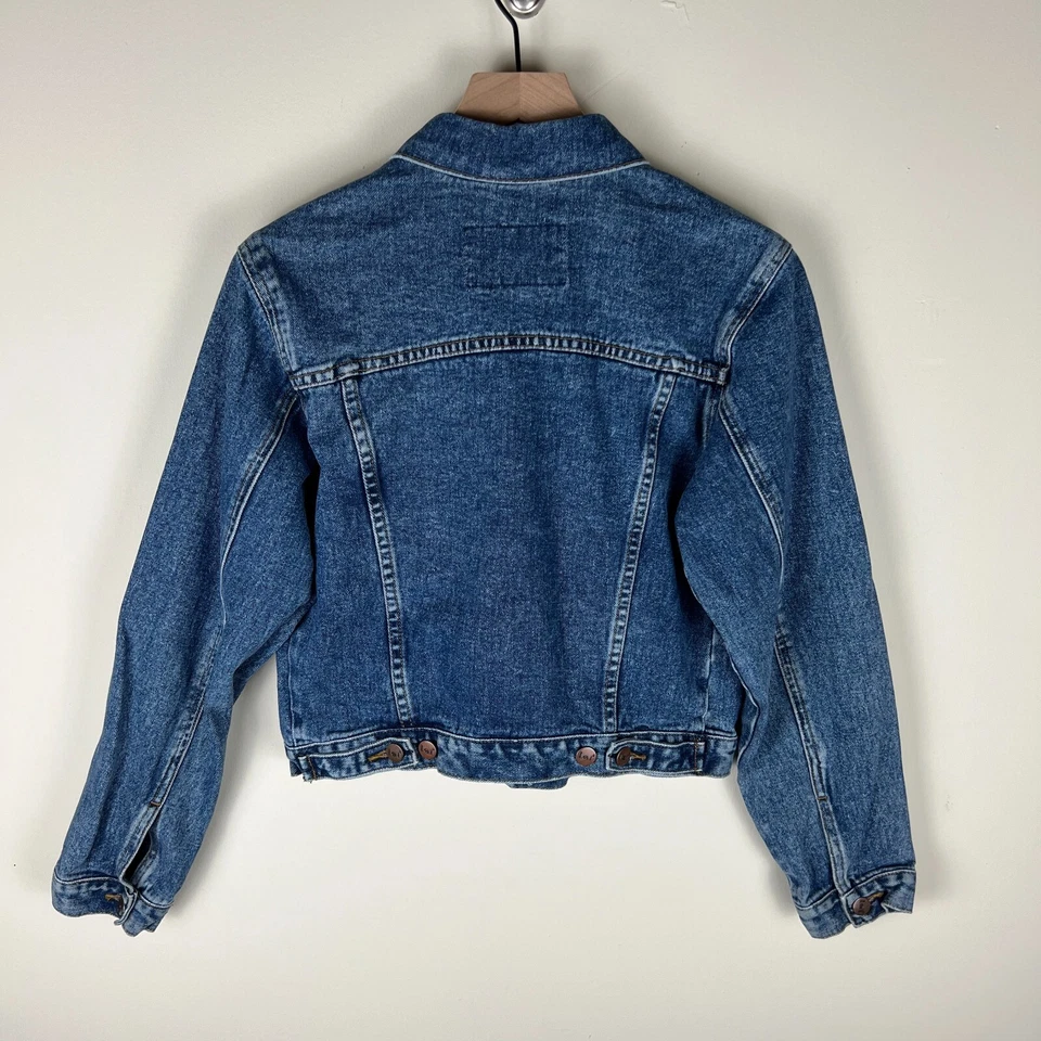 Y2K L.E.I. Denim Trucker Style Jacket Dark Wash Juniors Size Medium 18x19.5 - Image 2 of 4