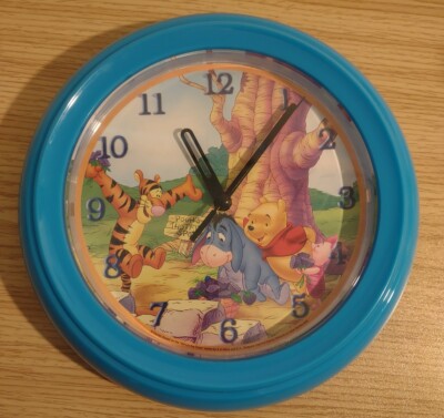 Vintage Winnie the Pooh Disney Battery 9