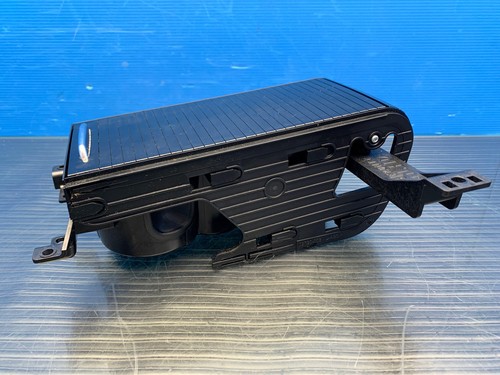 2017 - 2020 JAGUAR F-PACE OEM FRONT CENTER CONSOLE CUP HOLDER GX63FD48196AA - Picture 4 of 12