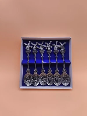 Collectable Holland Case Teaspoons Windmill 6 Piece Set VGC Kitchen Gift Idea - Image 1 of 4