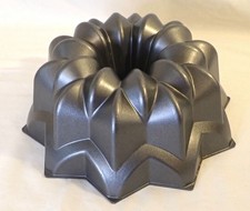 Nordic Ware American Star Bundt Cake Pan Cast Aluminum Made in USA
