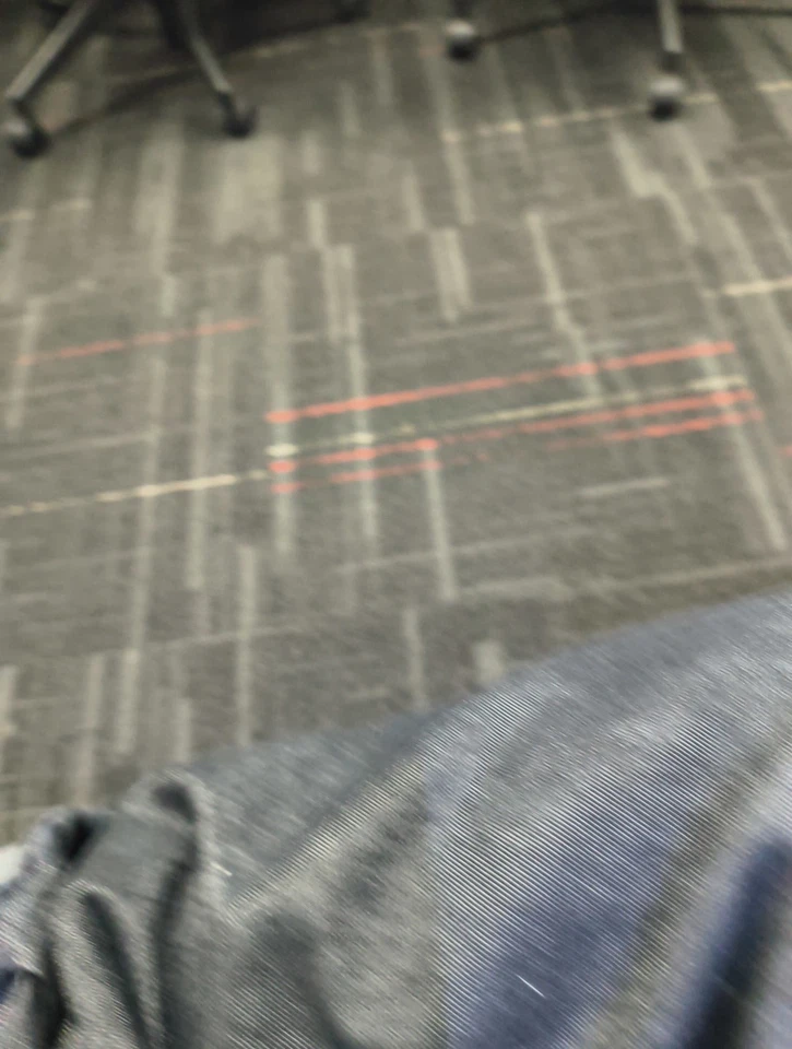 Jolteon VMAX SWSH184 SWSH: Sword & Shield Promo Cards Holo - Image 2 of 3