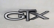68-70 Plymouth Gtx Rear Quarter Panel Trim Emblems 2842330 Hemi 68-70 Plymouth Gtx Rear Quarter Panel Trim Emblems 2842330 Hemi