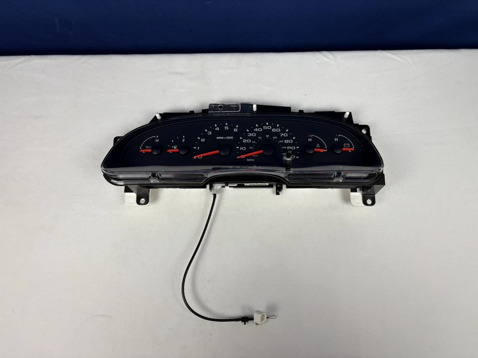 Ford Econoline Van E150 E250 E350 2004-2007 velocímetro cuadro de instrumentos Foto 2 de 4