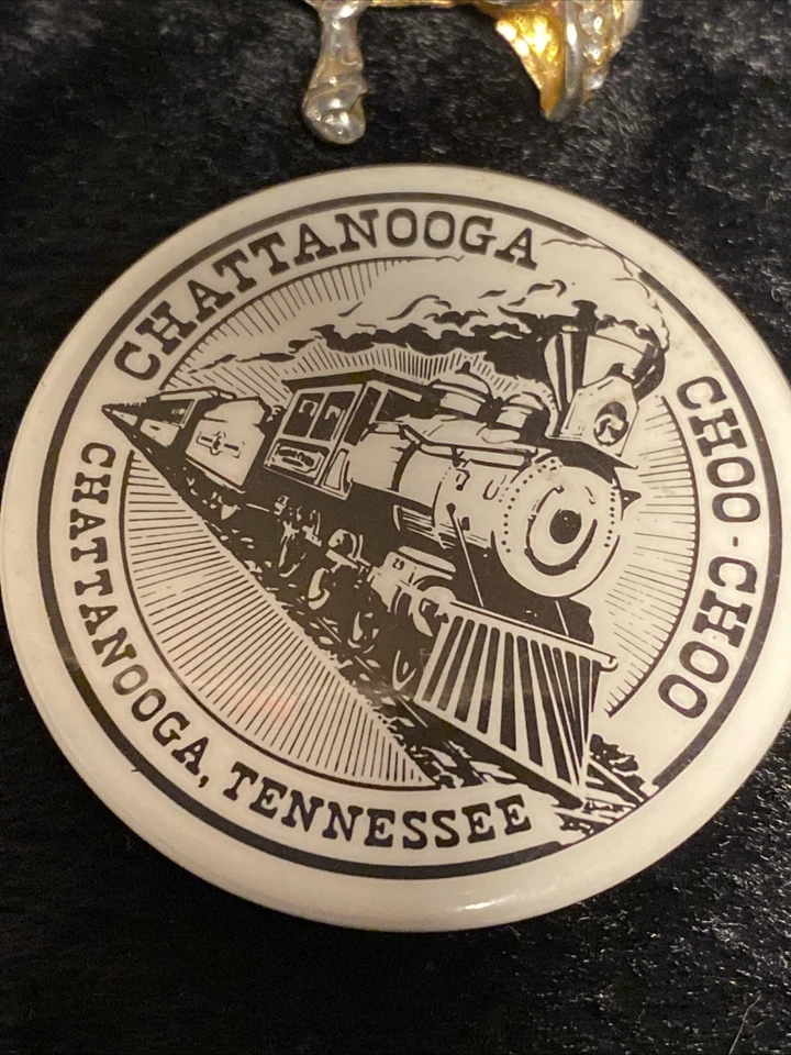 Lote de 13 bonitos broches vintage de bisutería estilo mixto Foto 3 de 4