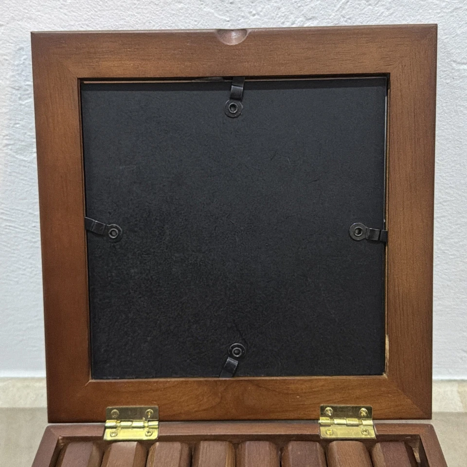 MELANNCO PHOTO HOLDER WOOD BOX Photo Display And Storage Organizer 4X6 PICTURES - Image 4 of 4