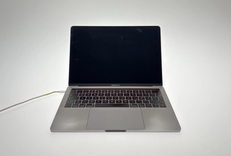 Apple MacBook Pro 13" 2019 · i7 · 16GB · 500GB, Foto 2 von 5
