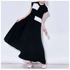 The Lysbett Black & White Asymmetrical Dress H6