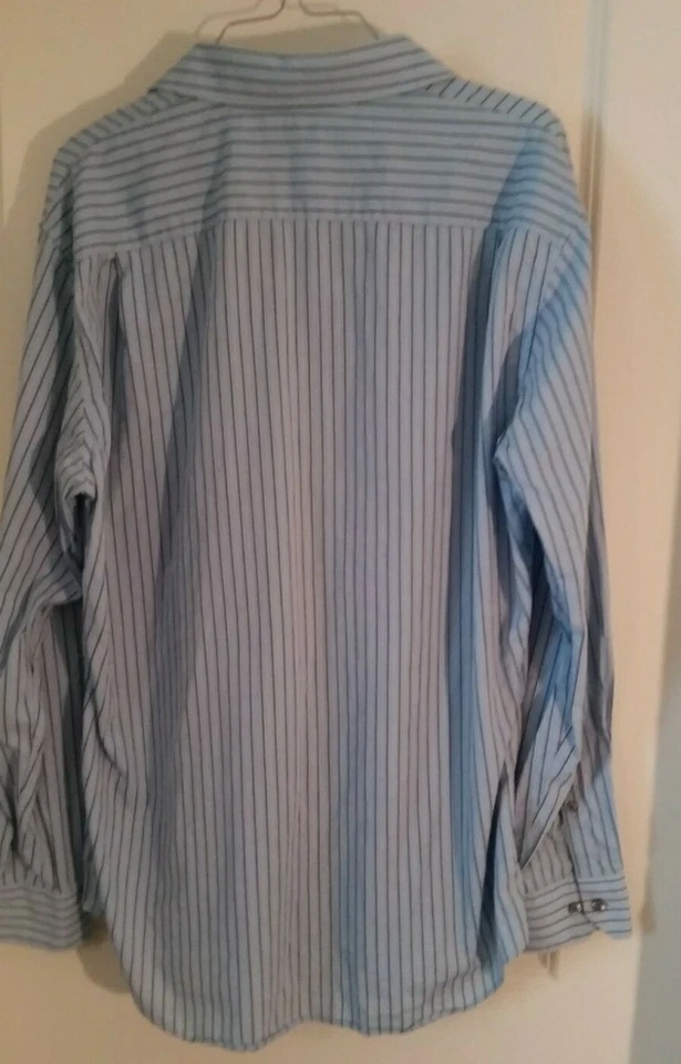 Apt 9 Mens Size M Collared Button Down Long Sleeve Shirt Blue & Navy Stripes - Image 3 of 4