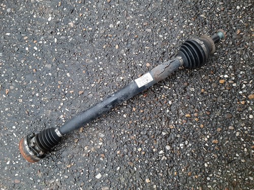 VW Polo 6R Bj2010  Antriebswelle  Gelenkwelle  Rechts  1,2 Benzin  CGP 44kw/60ps