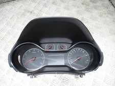 2021 Vauxhall Corsa Se Mk5 F 1.2 Petrol Speedo Speedometer 7592