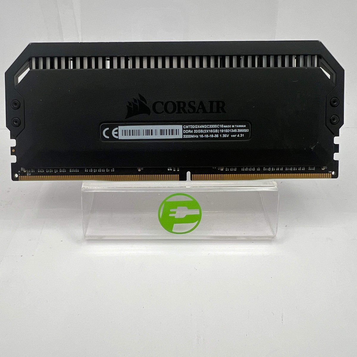 Corsair Dominator Platinum RGB 32GB (2x16gb) DDR4 RAM for sale