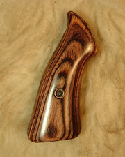 ALTAMONT CUSTOM SUPER WALNUT GRIPS FOR S W J FRAME SQ. BUTT