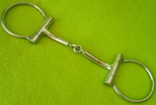 ROBART Pinchless Dee Ring Off Set Snaffle Bit ~5-1/4" Copper Inlay Mouth~CLEAN