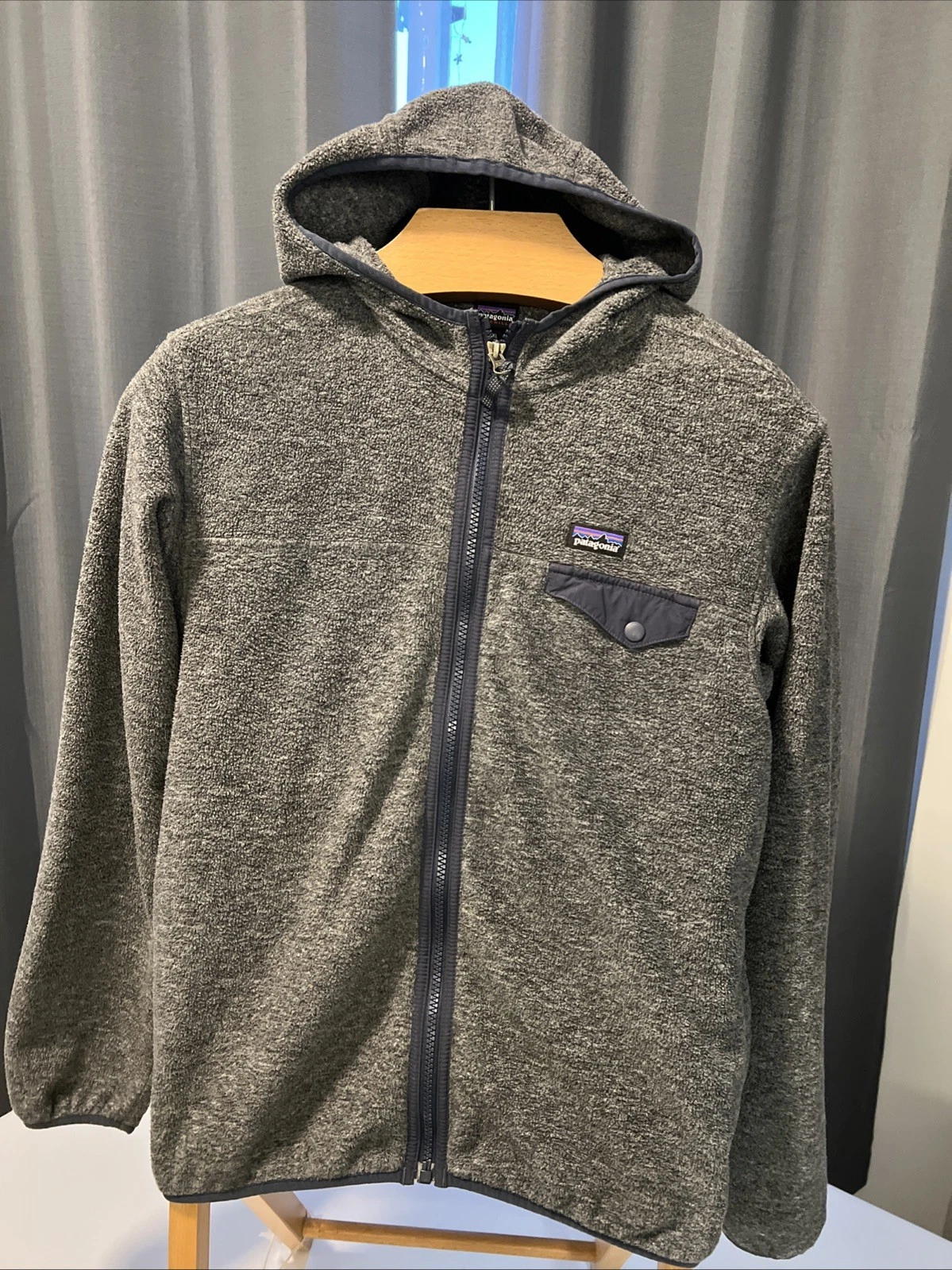Patagonia Kid's Size Synchilla Full Zip Fleece Size XXL (16-18) Snap Pocket Gray