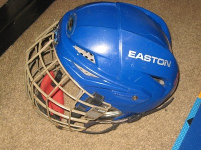Easton Stealth Hockey Helmet w/ Bauer True Vision Cage -Blue Medium Preowned