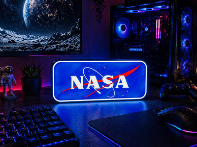 NASA Space LED Light Box - Astronaut & Space Decor - 24 cm