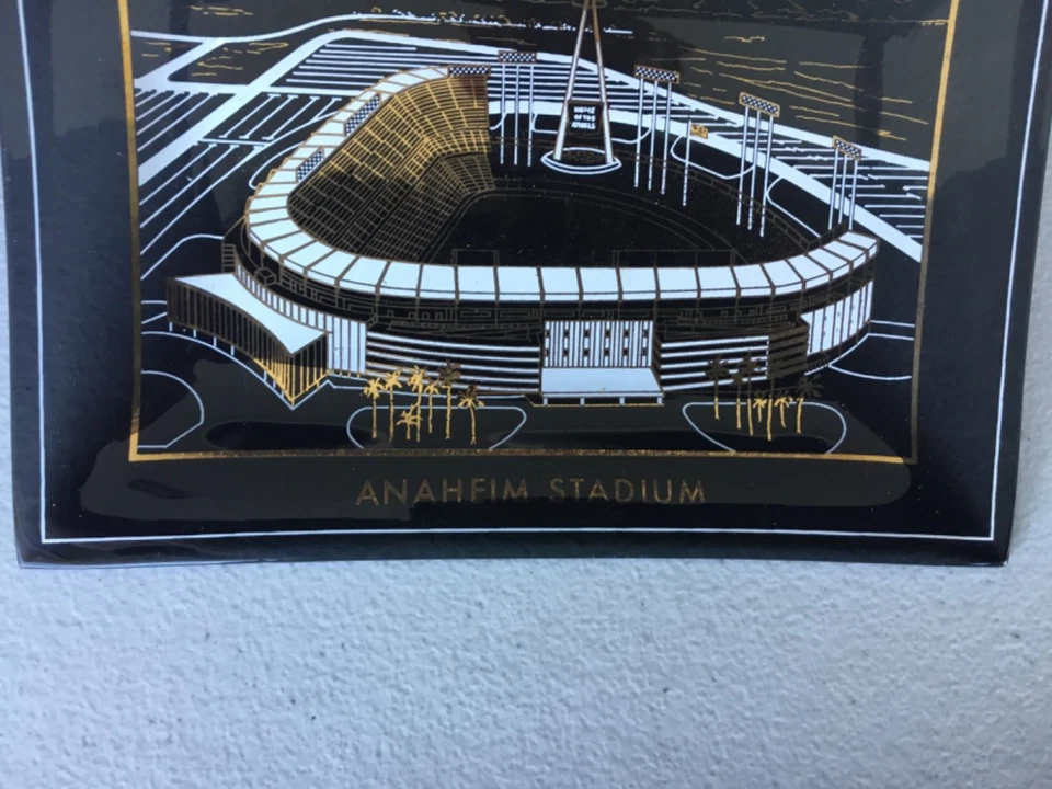 Cinzeiro de vidro vintage 1966 California Angels Anaheim Stadium dedicação - Imagem 2 de 4