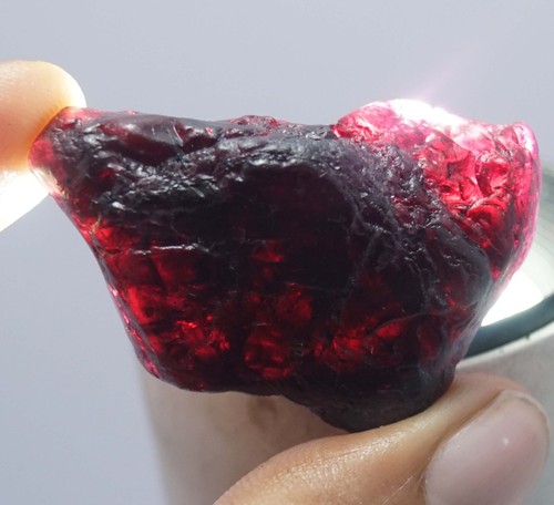 155.65Ct EGL Certified Burmese Natural Crystal Red Ruby Rough Untreated Gemstone - Picture 3 of 4