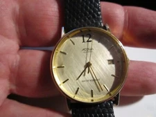 VINTAGE ACQUA WATCH RUNS GREAT FITS UP TO 7 1/2" WRIST-OFC-T3