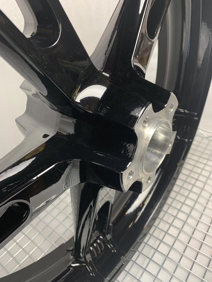 Harley Wheel FRONT Tri glide FREEWHEELER GLASS BLACK MAG OEM HD 2014-24 OUTRIGHT - Image 3 of 4