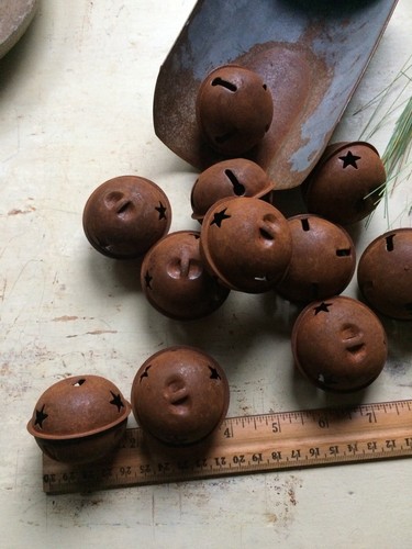 12 Rusty Metal Star Stars Cutout Cutouts Jingle Bells 2" 2 in Craft Decor 50mm - Picture 5 of 7