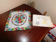 Handkerchief Lot Vintage Irish Linen PA Paris Embroidered Both New Condition