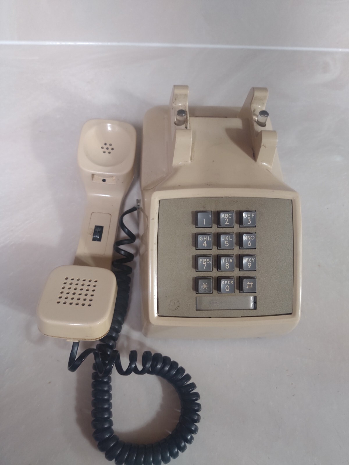 Vintage BellSouth Telephone Touch Tone Model 430 Electronics