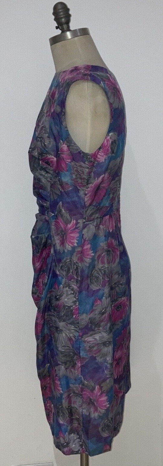 1950s Vintage Blue/Purple Floral Lined Dress Size 18" armpit to armpit Goodwood? 4