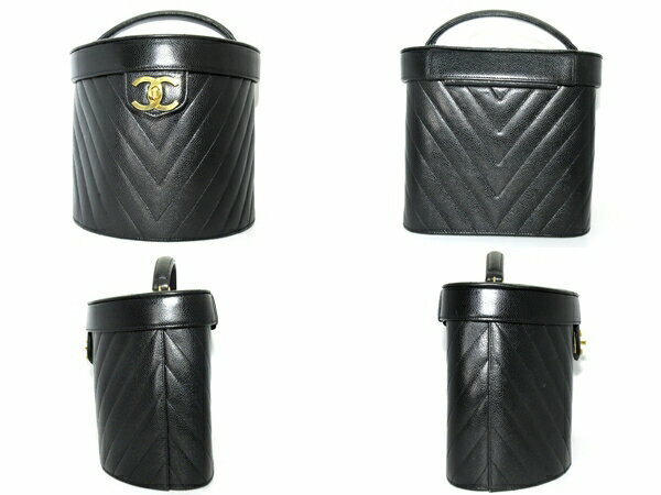 chanel vanity pouch