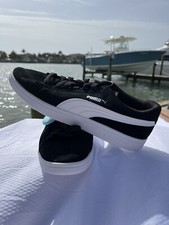 PUMA Smash V2 Black - 364989-01 Mens Size9 Brand New
