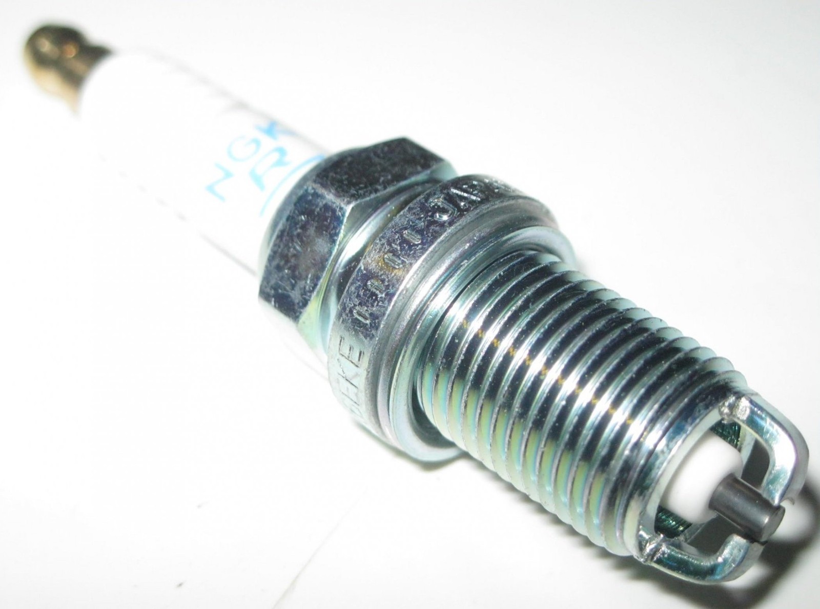smart 450 Spark Plug NGK BKR6EKE Q0003085V005000000 New Genuine
