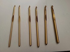 Assortment Of 6 Crochet Hooks