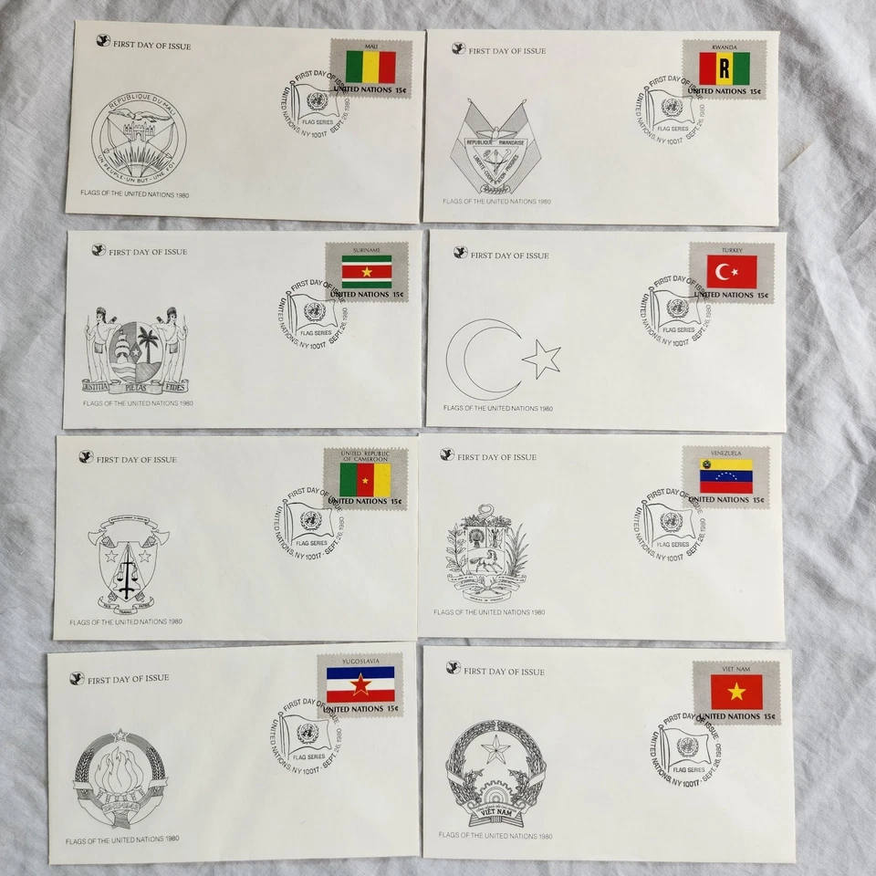 First Day Of Issue Stamps Flags Of The United Nations 1980s Set 64  Envelopes  - Image 4 of 4