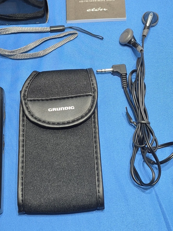 Grundig Mini 300 мировой диапазон приемник портативный компактный черный SW/FM радио - Изображение 4 из 4