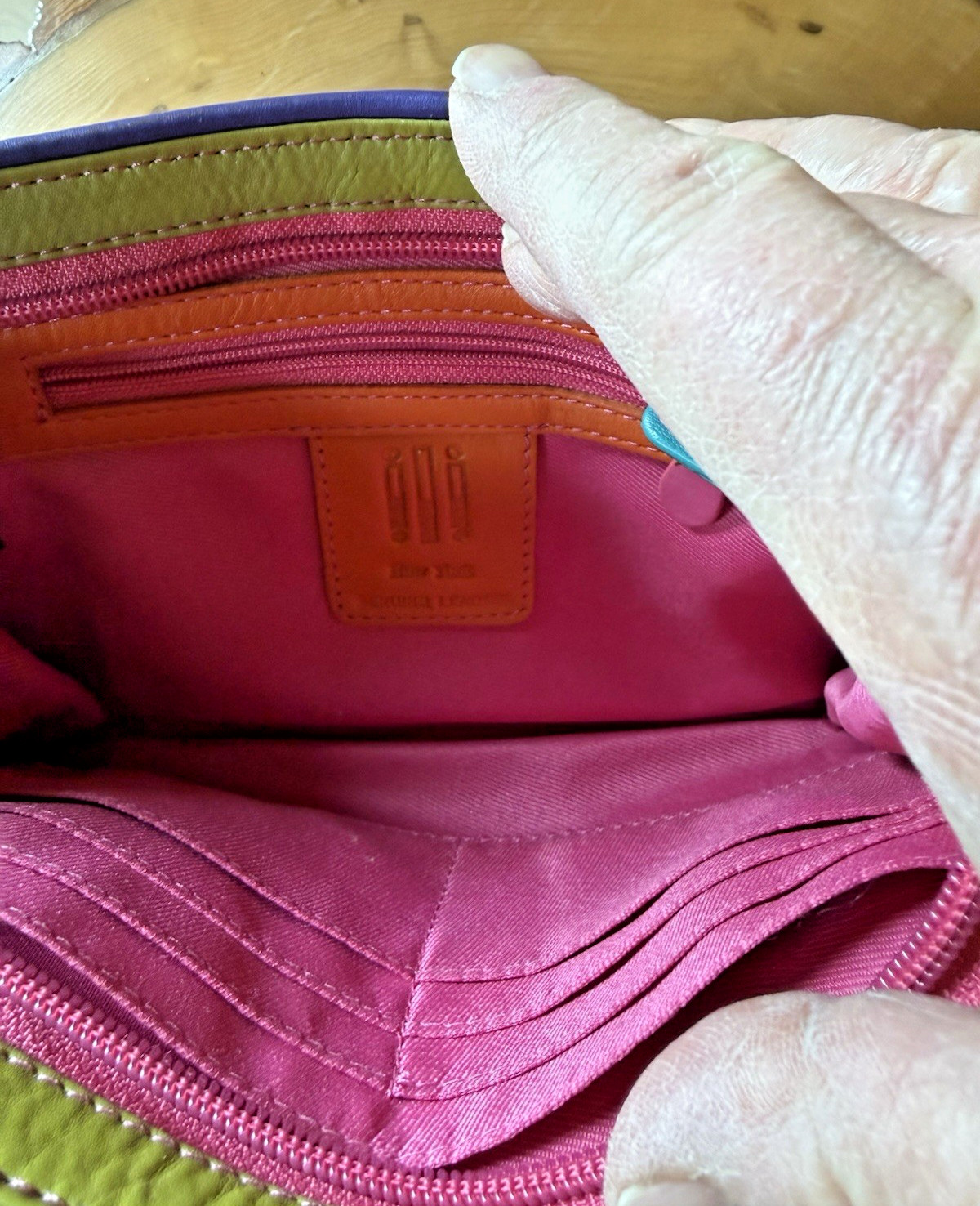 ili NY Leather Multi Colored Block Pattern Women'… - image 5