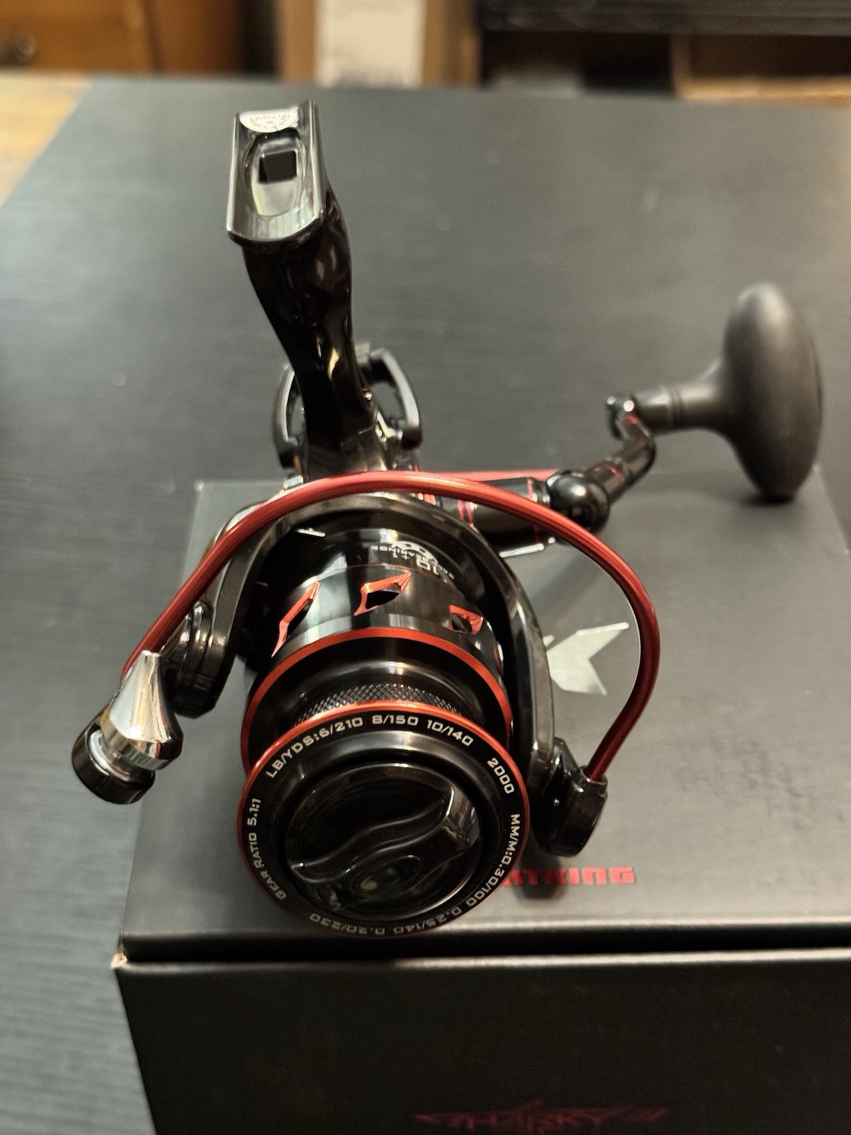 KastKing Sharky Bait Feeder III  2000 Series  5.1:1 Spinning