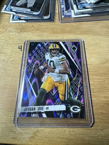 Jordan Love 2023 Panini Phoenix Purple Seismic/125 #28 Green Bay Packers ๐๐ฅ - Picture 10 of 23
