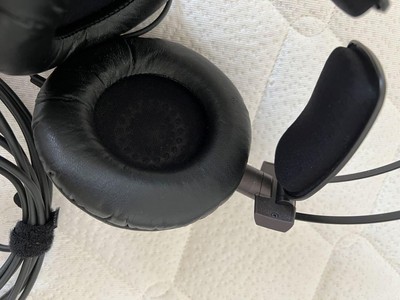 AUDIO-TECHNICA ATH-AD2000X Audiophile Open-air Dynamic Headphones