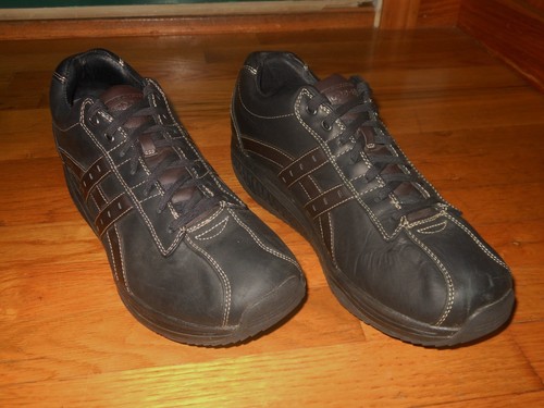 SKECHERS Shape-Ups Overhaul Herren Toning Schuhe - Gr. 12 EW - Top Zustand