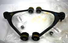 LEXUS OEM FACTORY FRONT UPPER CONTROL ARM SET 48630-39055 48610-39085 SEND VIN