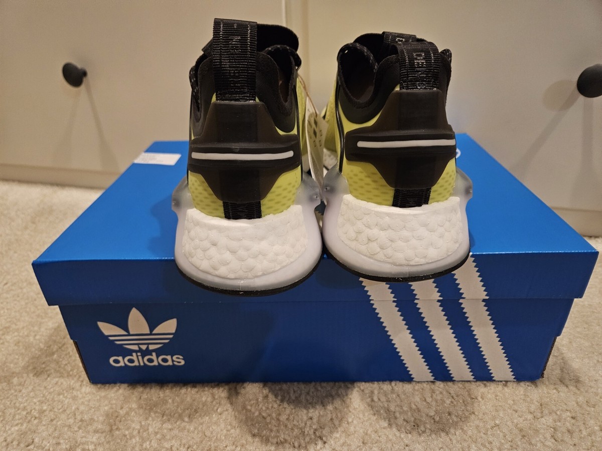 adidas gazelle silver green womens Adidas NMD V3 Solar Yellow Core Black main image 0